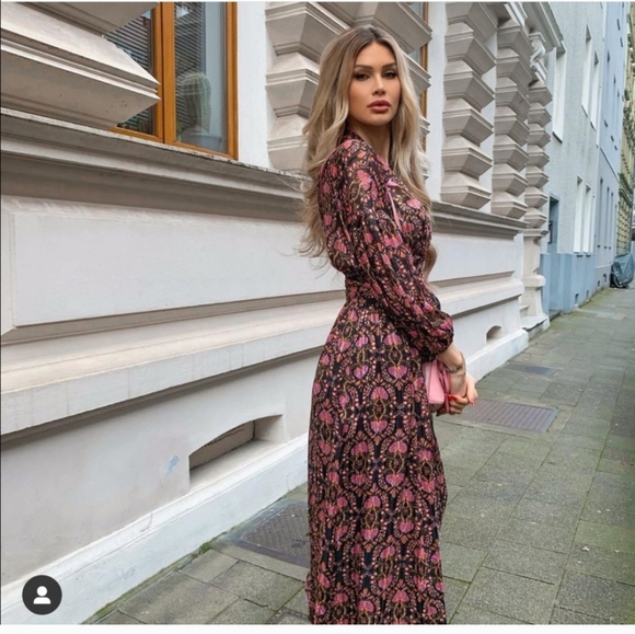 Zara long Maxi dress bloggers favorite Small - Picture 2 of 10